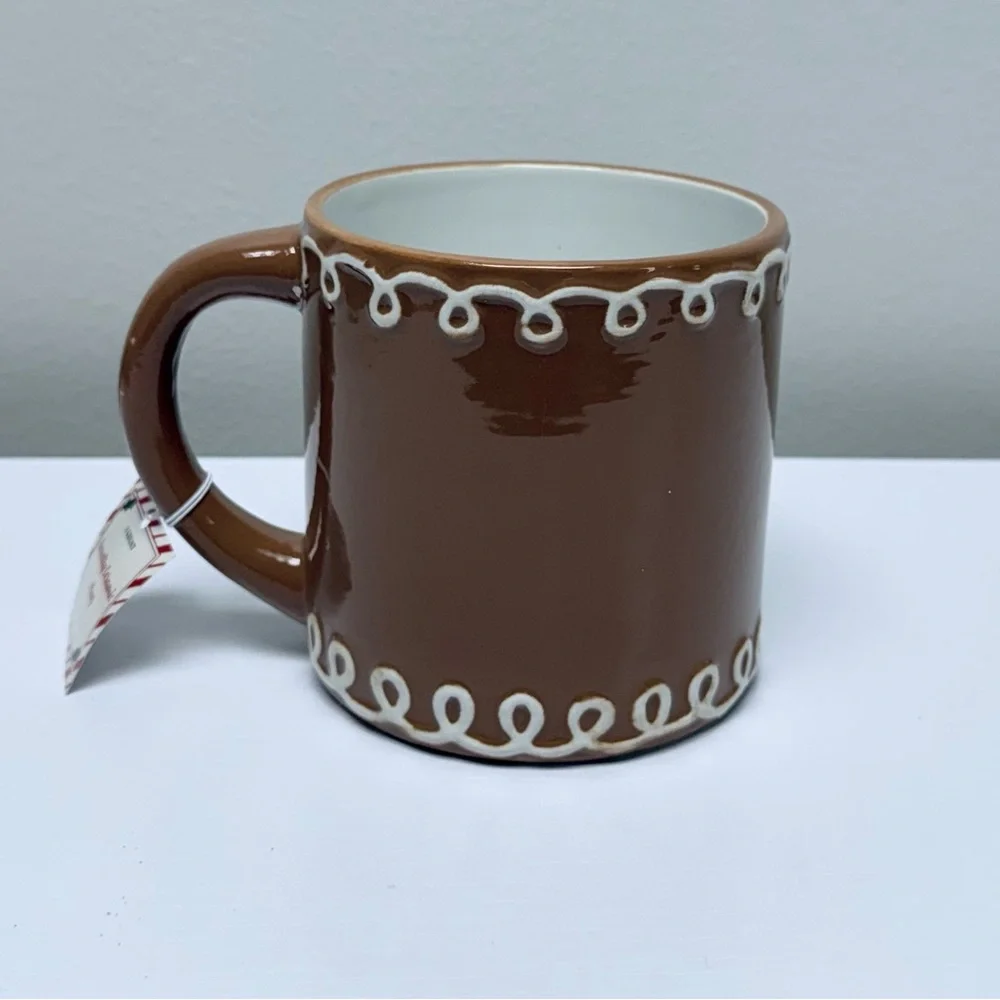 3 for $15 SALE Gingerbread house ceramic Christmas holiday mug Target Bullseye
